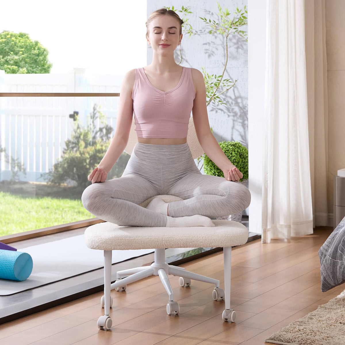 Pinmoco - Ergonomic Cross-Legged Office Chair with Wheels,Height Adjustable Backrest and Seat,Yoga Office Chair - Off-White