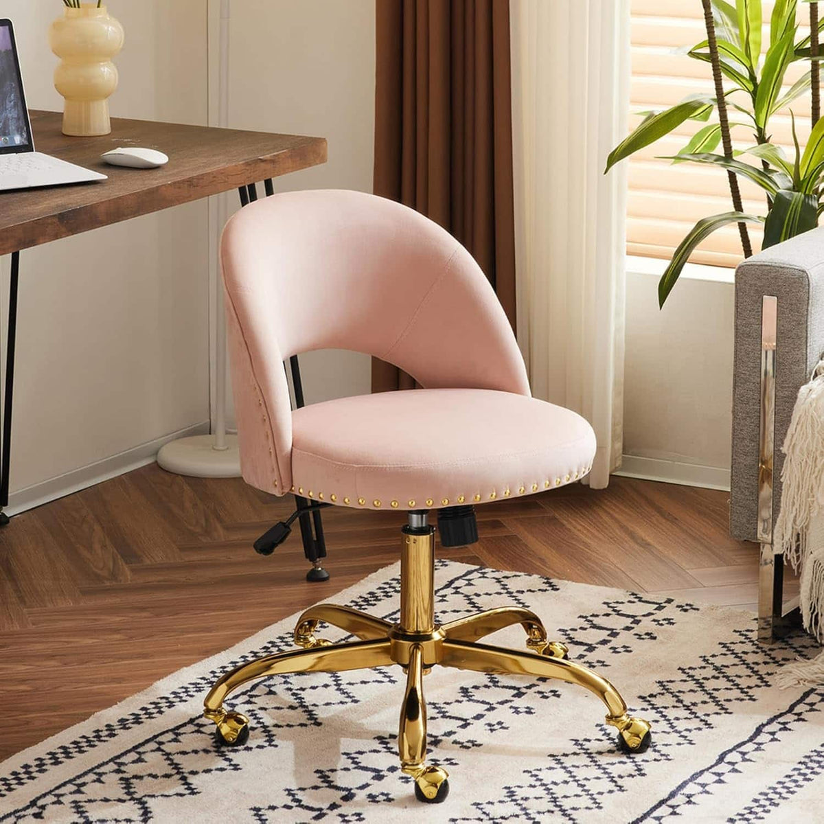 Winado - Modern Velvet Cute Desk Chair with Wheels,Gold Base/Studs, Comfy Armless Swivel Vanity Task Nail Tech Chair for Bedroom - Pink