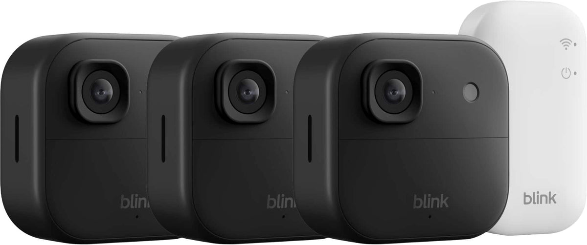 Blink - Outdoor 2K+ Wireless Smart Security Camera, 2K video, Two-way audio w/ noise cancellation, Smart detection - 3CAM - Black