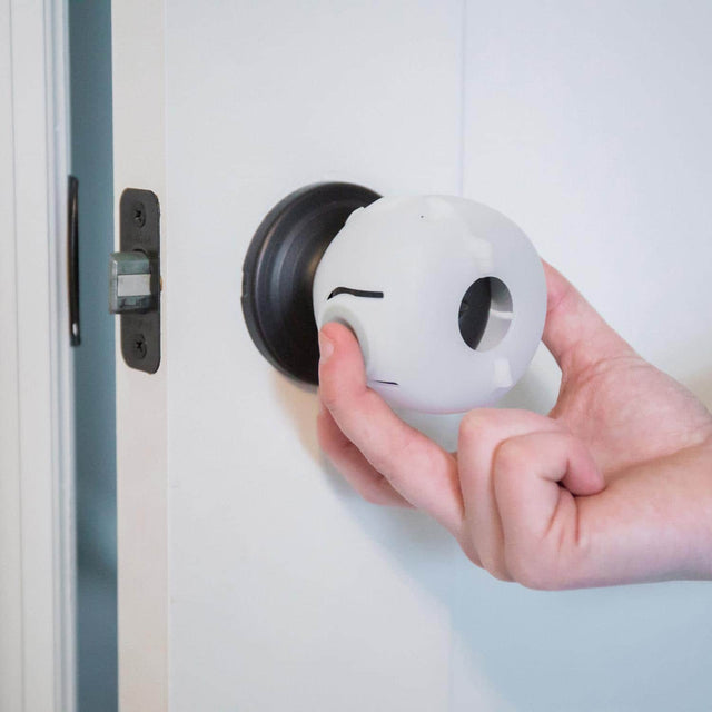 Front. Regalos Siglo XXI - Regalo Clear Plastic Door Knob Covers 3 pk.