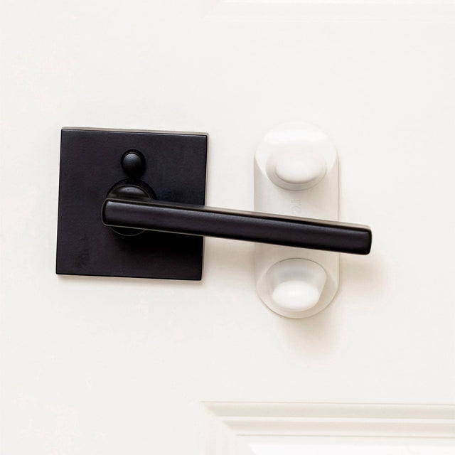 Front. Regalos Siglo XXI - Regalo White Plastic Lever Handle Lock 1 pk.