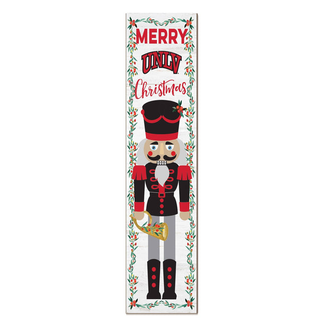MERRY  
UNLV  
Christmas