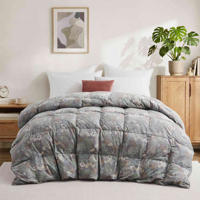 Front. Peace Nest - Peace Nest All Season Goose Feather Fiber Comforter Duvet Vintage Style, Camel Khaki Paisley, King - Camel Khaki Paisley.