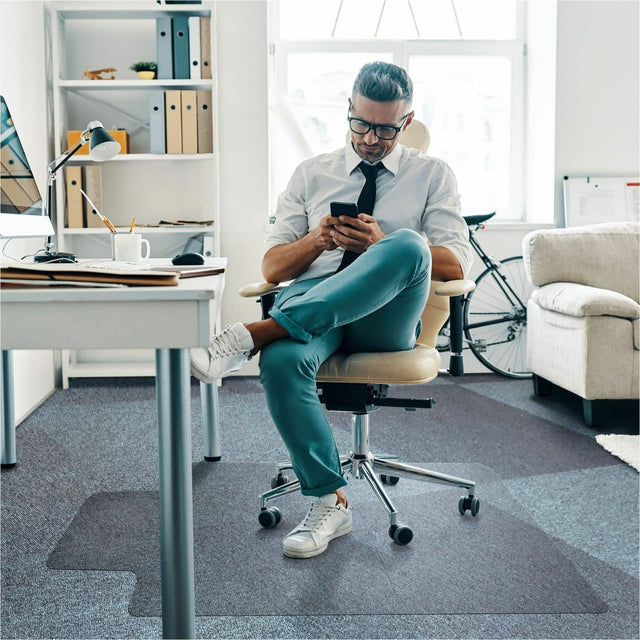 Front. Floortex - Ultimat Polycarbonate Lipped Chair Mat for Carpets over 1/2'' - 35'' x 47'' - Clear.