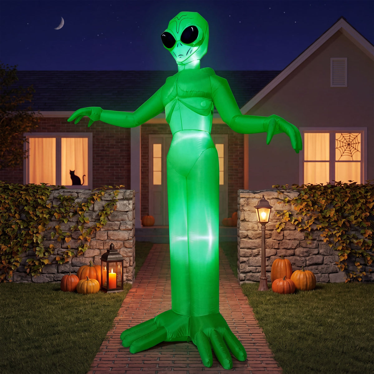 Joyfy - 9FT Giant Alien Inflatable Halloween Decoration – Built-in LEDs for Indoor, Outdoor, Yard, Garden & Lawn Party Displays - Green
