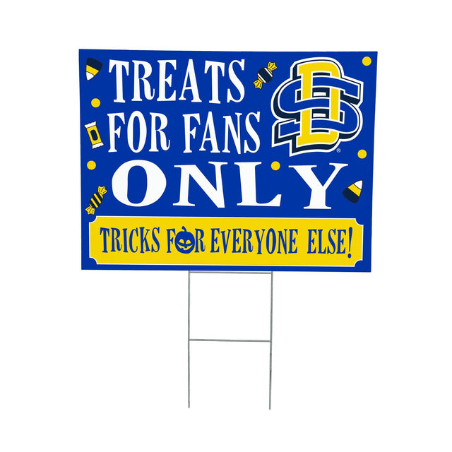 TREATS FOR FANS ONLY  
TRICKS FOR EVERYONE ELSE!