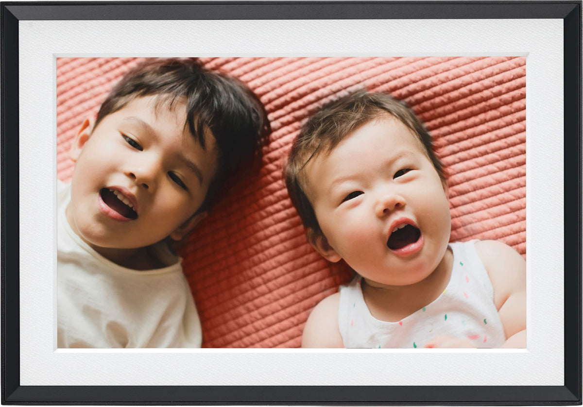 Aura Home - Aura Carver Mat 10 Digital Wifi Photo Frame-Charcoal with Paper Mat - Charcoal (Dark)
