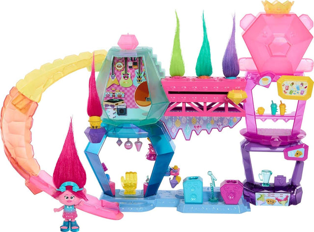 Front. Mattel - Mattel DreamWorks Trolls Band Together Toys, Mount Rageous Playset with Queen Poppy Small Doll.