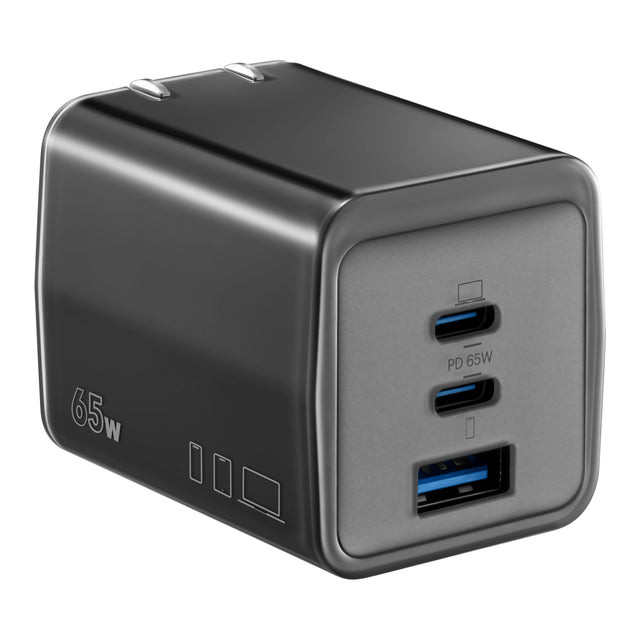 The text on the image reads "65W PD 65W," which indicates that the device is a 65-watt power bank with a PD (Power Delivery) feature.