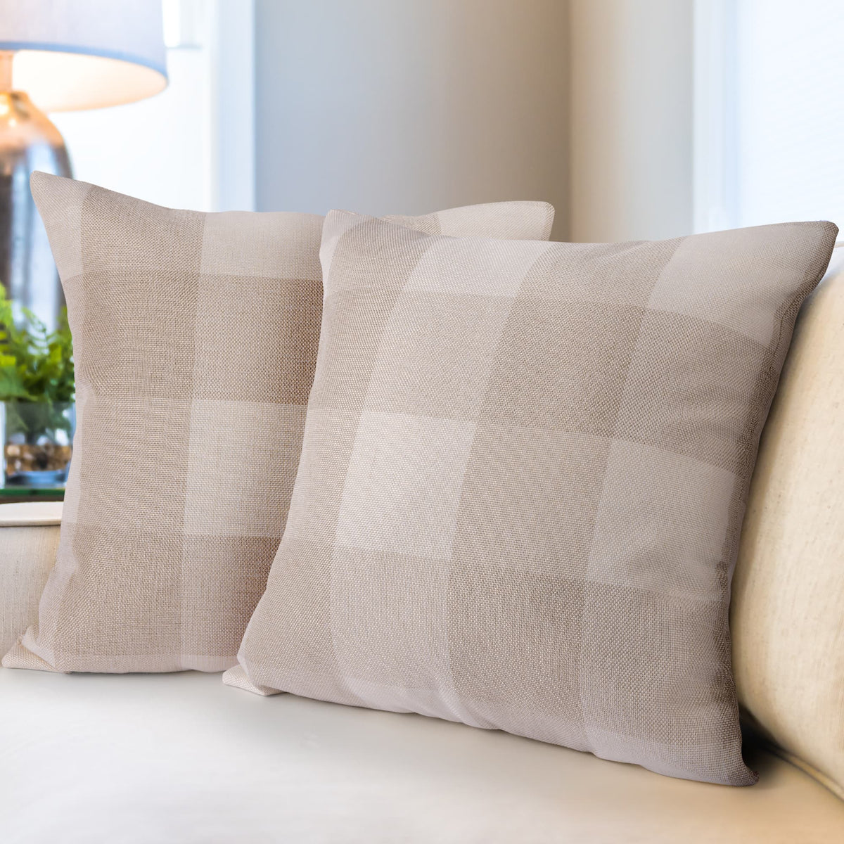 Zulay Kitchen - Zulay Home Pack of 2 Buffalo Plaid Throw Pillow Covers 20 x 20 Inches - Cream and White